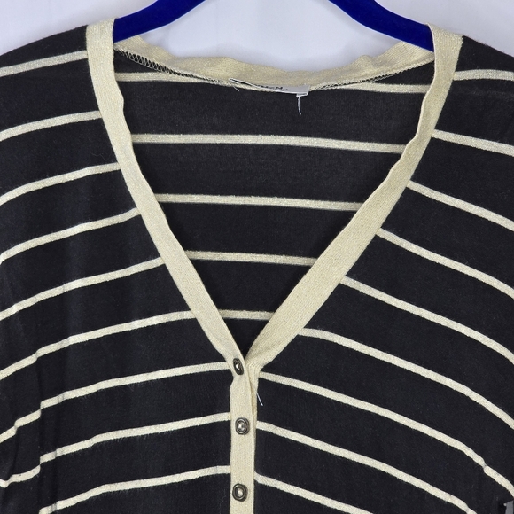 When Black and Gold Stripe Slim Fit Henley Top Made in Italy Size Large - Picture 3 of 7